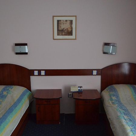 Hotel Mimoza Kumanovo Exteriér fotografie